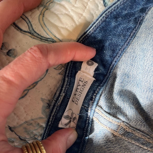 Carve Design - Picture 3 of 4